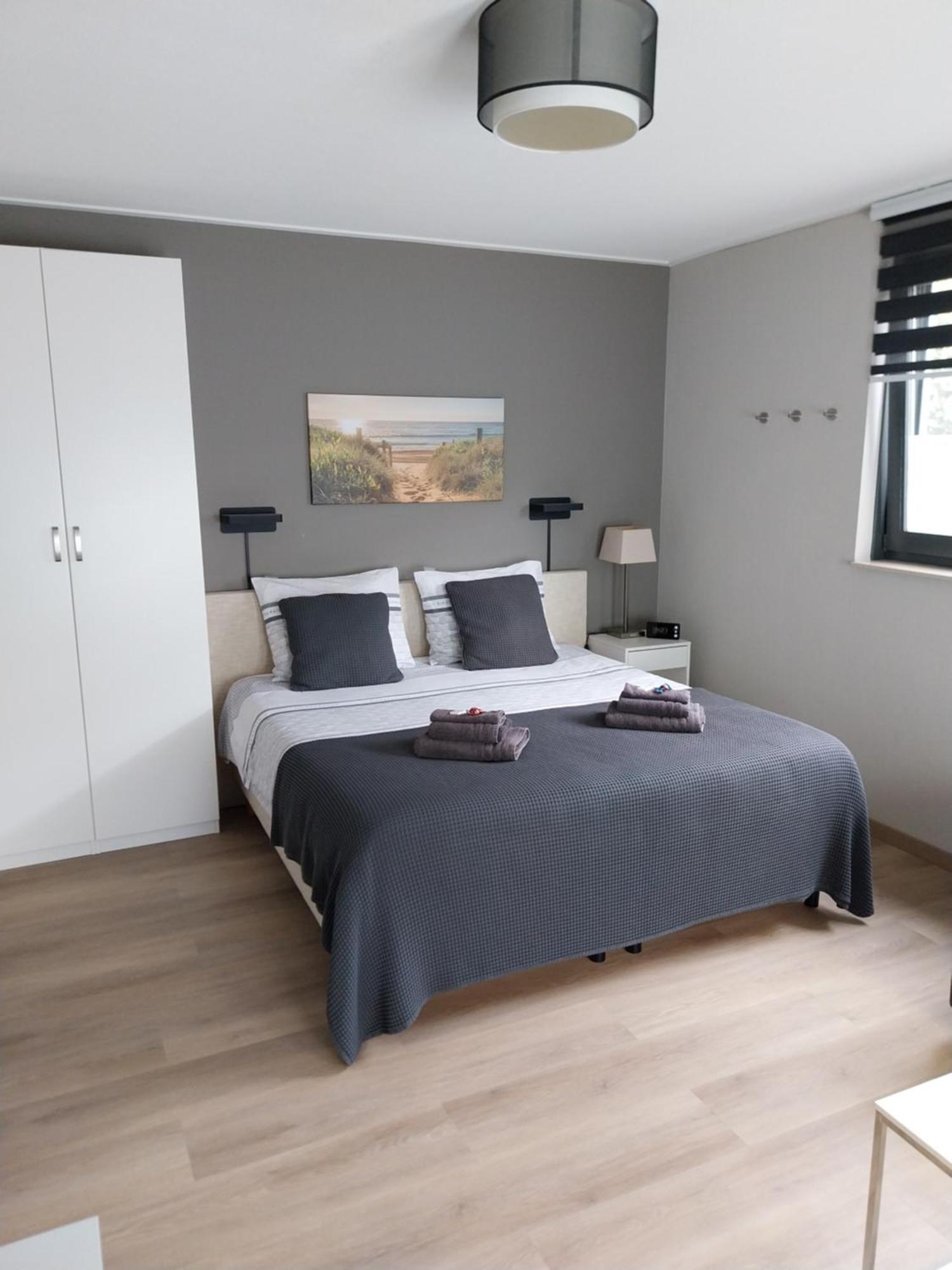 Elvis Presley Private Studio With Kitchen And Airconditioning Goes Extérieur photo